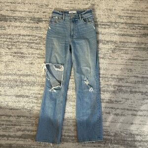 Abercrombie 90s Straight Ultra High Rise Jeans
